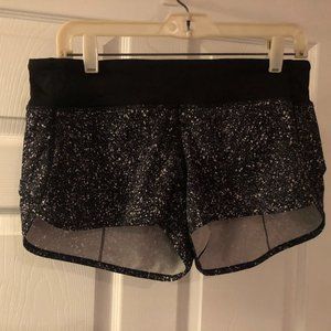 Lululemon Speed Up Shorts 2.5"